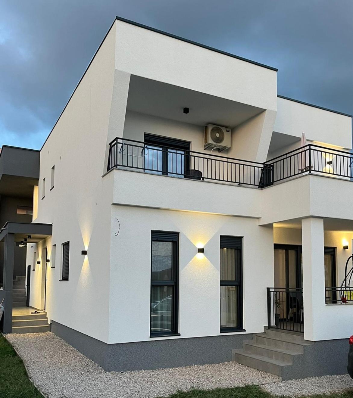 Lana Apartmani 巴尔 外观 照片